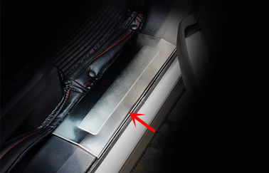 Китай Нержавеющая сталь наружные и внутренние боковые дверные пороги для Ford Explorer 2011 2012 поставщик