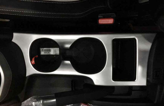 Хорошая цена. Nissan Новый Qashqai 2015 2016 Автомобильный интерьер отделочные части Хромированная рама держателя кубков онлайн