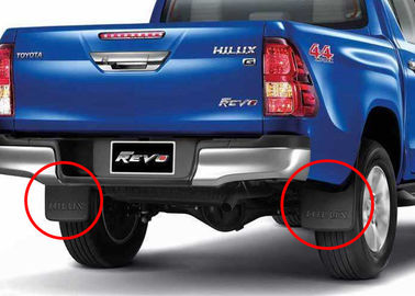 Хорошая цена. TOYOTA Hilux Revo 2015 2016 2017 Автомобильные защитные щиты от грязи онлайн