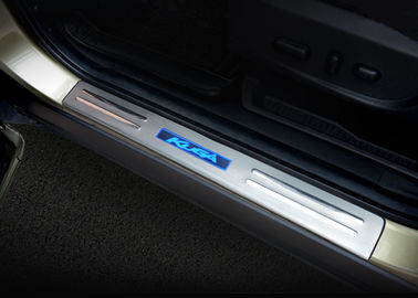Хорошая цена. FORD 2013 2015 2017 KUGA / Escape освещенные дверные праги, светодиодная пластинка онлайн