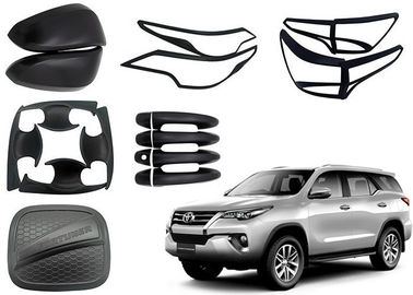 Хорошая цена. TOYOTA Fortuner 2016 2018 Заменяющие авто кузовные детали Черный и хромный цвет онлайн